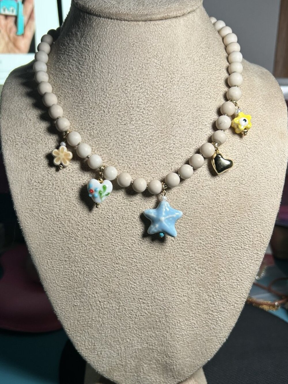 Mixed Ceramic Multi-Charm Beaded Necklace Gold Tone Star & Heart Coastal Choker